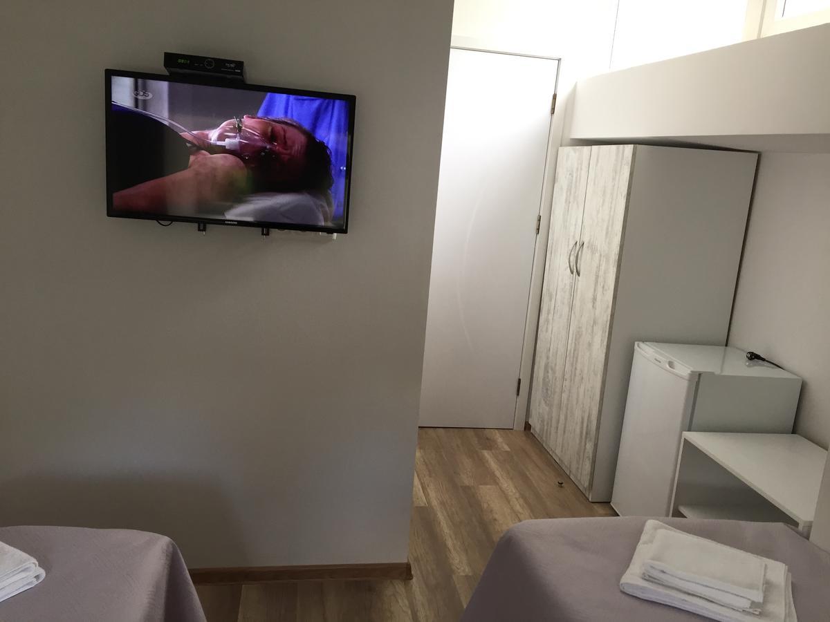 R And B Hotell Borjomi Eksteriør bilde