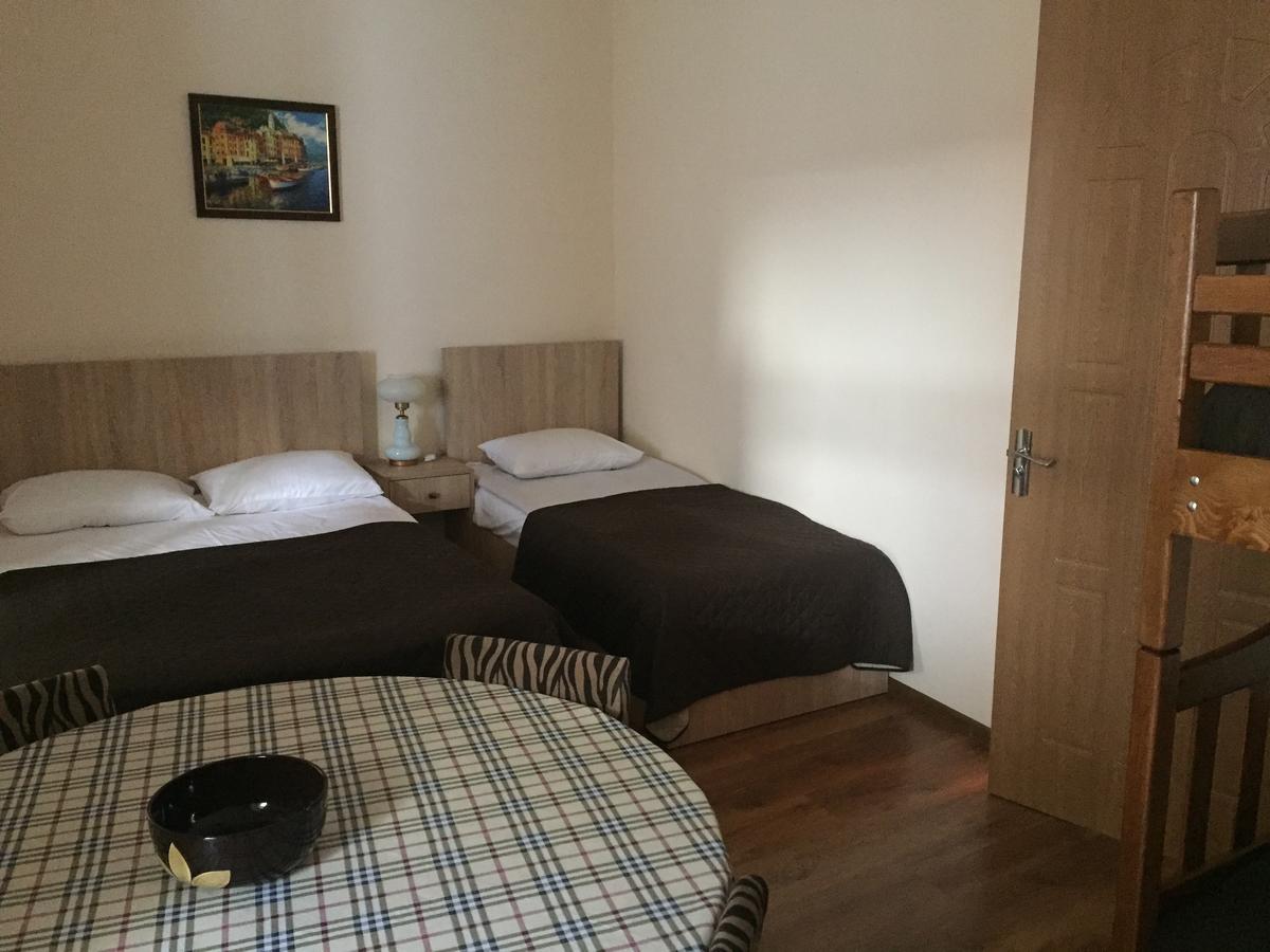 R And B Hotell Borjomi Eksteriør bilde